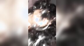 데시 섹시한중년여성의 첫 번째 비디오의 뜨거운 하드 코어 만남에서 카메라 2 최소 00 초