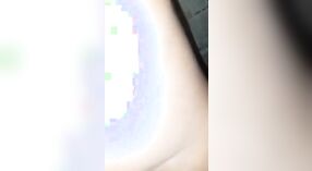 데시 섹시한중년여성의 첫 번째 비디오의 뜨거운 하드 코어 만남에서 카메라 4 최소 40 초