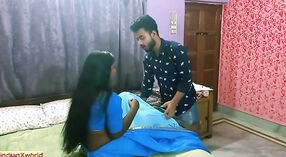 Amatorskie nastolatek 18 + cieszy seks z desi bhabhi Na Zewnątrz 1 / min 40 sec