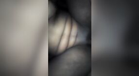 Pakistani insegnante e studente impegnarsi in steamy anale sesso in il buio 4 min 50 sec