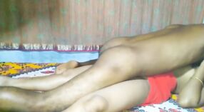 இந்திய தம்பதியினர் கம்ஷாட் உடன் வீட்டில் உடலுறவில் ஈடுபடுகிறார்கள் 9 நிமிடம் 30 நொடி