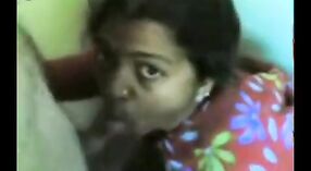 Indian MILF indulges ing mms tumindak karo swara 7 min 00 sec