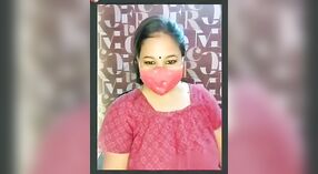 Busty Desi Bhabhi đặt trên một hoang dã chương trình trong trước của các máy ảnh 0 tối thiểu 40 sn