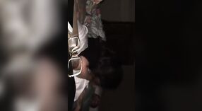 Paqui ' s nachtelijke seksdaad is vastgelegd op camera 3 min 20 sec