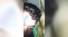 Desi casal forces seus amante para mostrar fora seus quente sexo fita 9 minuto 40 SEC