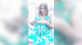 Swati ' s nieuwste mms-Video voor je seksuele verkenning 2 min 00 sec