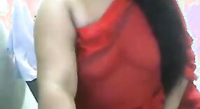 দেশি ভাবি ওয়েবক্যামে তার দুষ্টু দিকটি ফ্লান্ট করে 18 মিন 50 সেকেন্ড