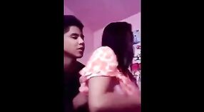 Adolescente india disfruta del sexo sensual en casa con su novio 0 mín. 0 sec