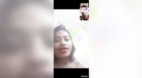 Video MMS telanjang seorang gadis Bangladesh memamerkan payudara dan vaginanya 3 min 20 sec