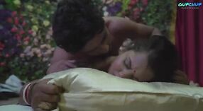 Indiase babe Met Grote borsten krijgt haar strakke lul uitgerekt door haar klant in een hotelkamer 13 min 40 sec