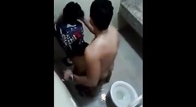 देसी कॉलेज जोड़े में संलग्न कट्टर सेक्स छिपे हुए कैमरे पर 0 मिन 0 एसईसी
