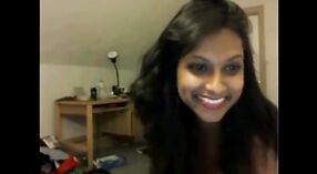 Desi babe caught on webcam dancing at a boat party 0 min 0 sec