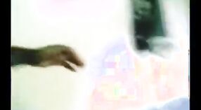 ಬೆಂಗಾಲ್ ಏಂಜೆಲ್ ಮತ್ತು ಅವಳ ಸಹೋದ್ಯೋಗಿಗಳೊಂದಿಗೆ ಭಾವೋದ್ರಿಕ್ತ ಕಚೇರಿ ಸೆಕ್ಸ್ 4 ನಿಮಿಷ 50 ಸೆಕೆಂಡು