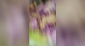Le propriétaire de Desi maid envoie une vidéo MMS maison de sa masturbation 0 minute 0 sec