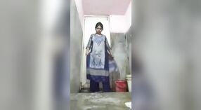Unsatisfied Bangladeshi girl records her masturbation session in Desi XXX video 0 min 0 sec