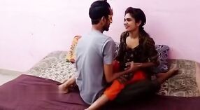 Домашнее порно видео Дехати показывает интенсивные оральные действия 0 минута 50 сек