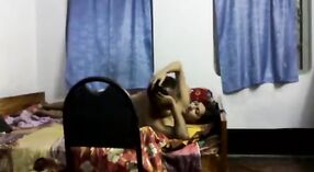 भारतीय कार्यालय लड़की हो जाता है एक कठिन गुदा तेज़ में इस भाप से भरा वीडियो 9 मिन 40 एसईसी