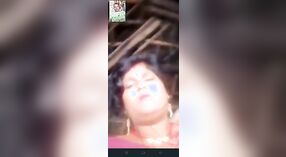 Mms video mudo saka ibu rumah tangga curvy karo dodo desi amba lan pus nyenyet 1 min 40 sec