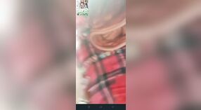 Mms video mudo saka ibu rumah tangga curvy karo dodo desi amba lan pus nyenyet 1 min 50 sec