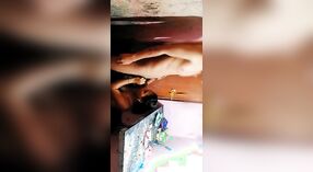 Hausgemachter indischer sex im Badezimmer 5 min 40 s