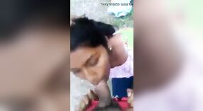 Gi perguruan tinggi dari Telugu memberikan blowjob dalam film seks terbuka 0 min 0 sec