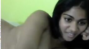 بھارتی جنسی ویڈیو چیٹ روم کی خصوصیات بڑے سیاہ پریمی اور vibrator کے کھیلیں 13 کم از کم 40 سیکنڈ