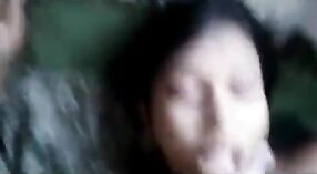 Indiase bhabhi Samaira gets geneukt hard in deze desi porno video - 2 min 50 sec