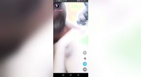 Desi tình dục video captures một nóng cặp vợ chồng có vui vẻ với một client 0 tối thiểu 40 sn