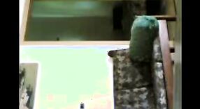 ದೇಶಿ ಎಂಎಂಎಸ್ ಹಗರಣದಲ್ಲಿ ಪತ್ನಿಗೆ ಮೋಸ ಮಾಡಿದ ಪಾಕಿಸ್ತಾನದ ಸೆಕ್ಸ್ ಟೇಪ್ 8 ನಿಮಿಷ 40 ಸೆಕೆಂಡು