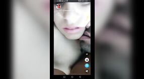 Муж и жена предаются безостановочному секс-шоу по веб-камере 2 минута 10 сек