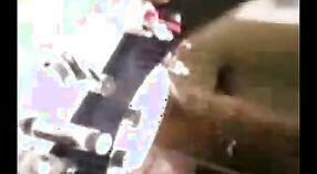 অপেশাদার ভারতীয় দম্পতি বাষ্পীয় ভিডিওতে মৌখিক আনন্দ অনুসন্ধান করে 4 মিন 20 সেকেন্ড