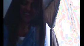భారతీయ కళాశాల విద్యార్థి అలీషా సాఫ్ట్‌కోర్ వీడియోలో వేలు పెట్టి ఇబ్బంది పెట్టాడు 2 మిన్ 20 సెకను