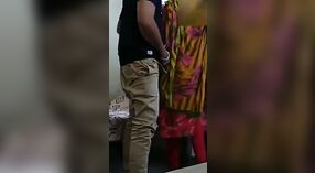 Un couple indien aime le sexe en levrette avec des amants d'université 0 minute 30 sec