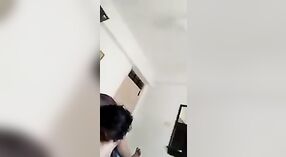인도의 소녀 도착 못된 와 그녀의 입 과 고양이 에 이 증기 비디오 2 최소 00 초