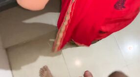 Sunny Leone ' s heetste desi meisje wordt hard geneukt en praat vies in zelfgemaakte video 1 min 20 sec