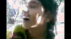 インドの妻はデジmmsスキャンダルで吸うコックを満たします 2 分 50 秒