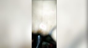 Pacar India Desi menikmati seks hardcore dengan kekasihnya di MMC 0 min 0 sec