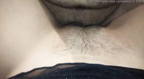 Любительское индийское секс видео: Девар и Мохини Бхабхи занимаются грубым сексом по-собачьи 1 минута 20 сек