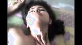 Indyjski nastolatków z duży cycki dostaje przejebane przez jej brat w scandalous wideo 3 / min 00 sec