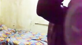 Горничная Дези соблазняется своим домовладельцем в чувственном видео Chudai 11 минута 20 сек