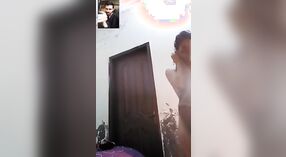 Pakistaans meisje wordt naakt en heeft seks met haar minnaar in een hete film 0 min 30 sec