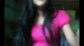 देखो एक युवा भारतीय लड़की का पता लगाने में उसकी कामुकता इस देसी अश्लील वीडियो 0 मिन 0 एसईसी