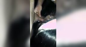 Hardcore seks video van een Indiase hoer en haar vriend 1 min 10 sec
