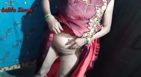 தேசி பெண் தனது புண்டையை டாக்ஜிஸ்டைலில் பெரிய டிக் மூலம் துடிக்கிறார் 1 நிமிடம் 30 நொடி