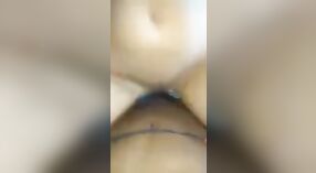La première romance XXX de Lucky avec Desi est une chevauchée sauvage dans cette vraie vidéo porno amateur 0 minute 40 sec