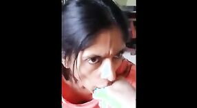 Aunty Indian sex: Mature Indian woman's wild home sex with her young boyfriend 10 min 20 sec