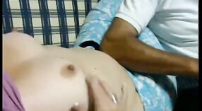 Prossimo captures Indiano bhabhi's steamy mms sessione 2 min 00 sec