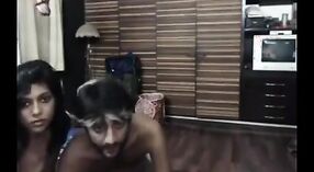 El video de sexo de la universidad india presenta a Shalini, la impresionante belleza, en acción caliente y pesada 12 mín. 20 sec