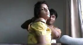 Jaipur beauty indulges in foreplay and sex with her college friends! 1 min 50 sec