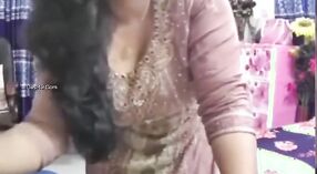 Desi girl Saniha gets a hot creampie on webcam in Bangla 1 минута 40 сек